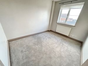 Bedroom- click for photo gallery